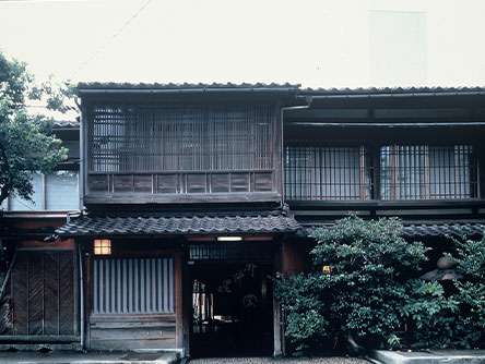 加陽金府 大友楼